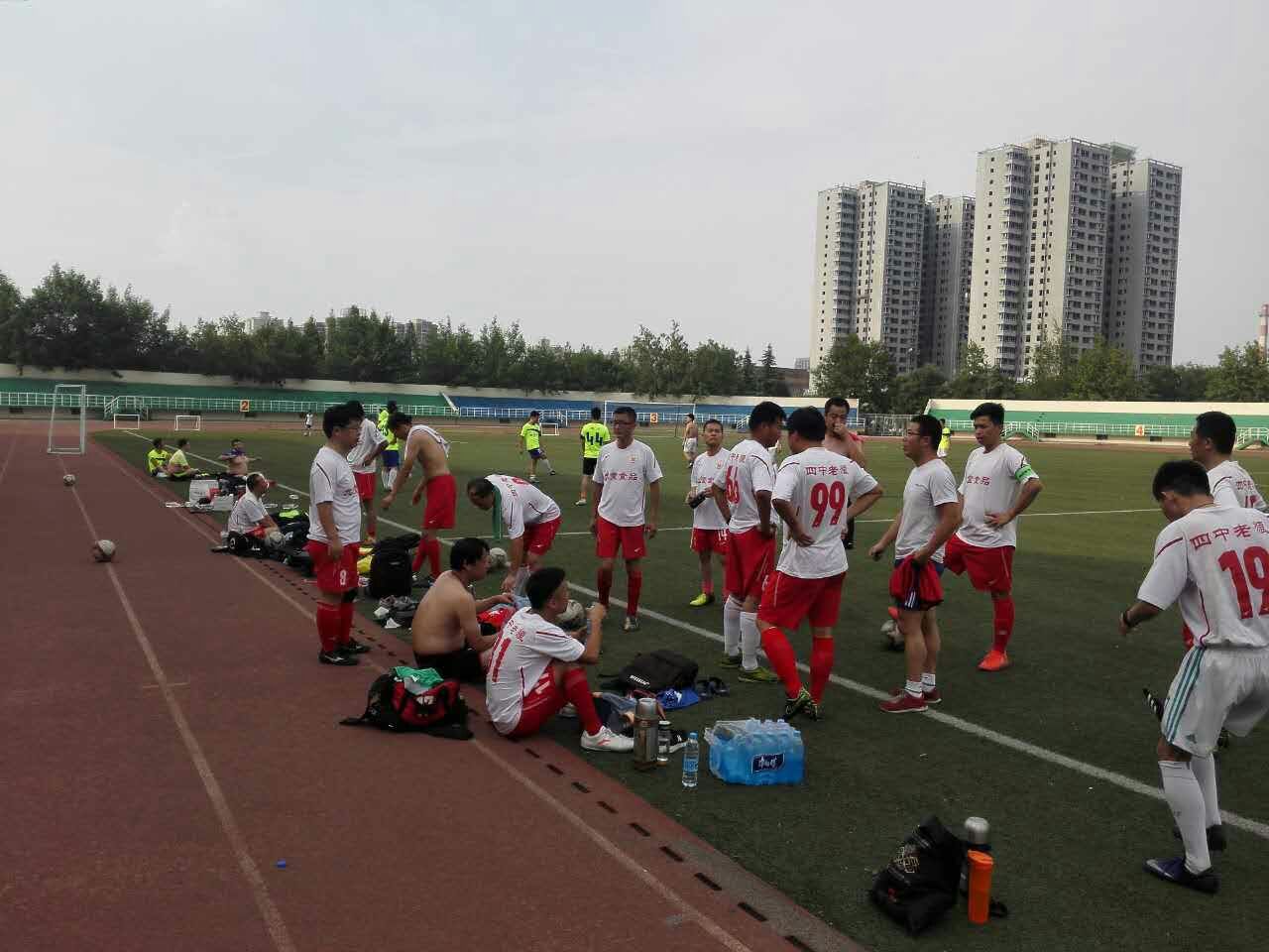 草根足球的定义,草根足球