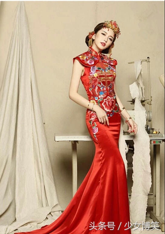 中式婚纱vs西式婚纱,西式婚纱和中式婚纱