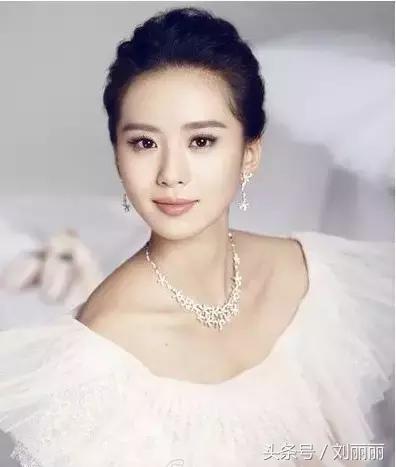 适合圆脸方脸长脸鹅蛋脸发型,适合长脸方脸鹅蛋脸的女生刘海