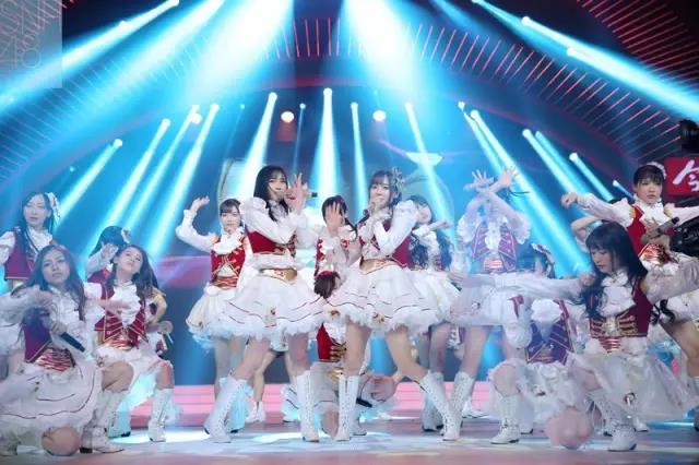 春茧看演唱会会淋雨吗,春茧看演唱会车停哪里