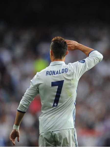 最新消息c罗,c罗被报道已通知队友想离队