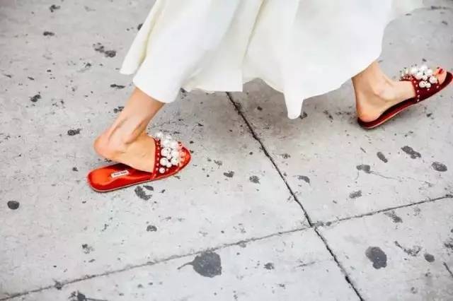 网红夏季百搭拖鞋,2019网红拖鞋夏