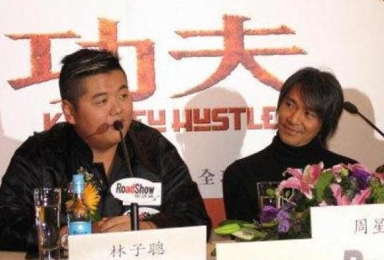 客串3秒就能赚300万，他却选择拒绝，日常座驾仅为自行车