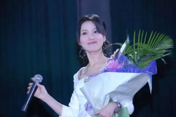 姚贝娜和谁争好声音第一名,姚贝娜参加过哪一年的好声音