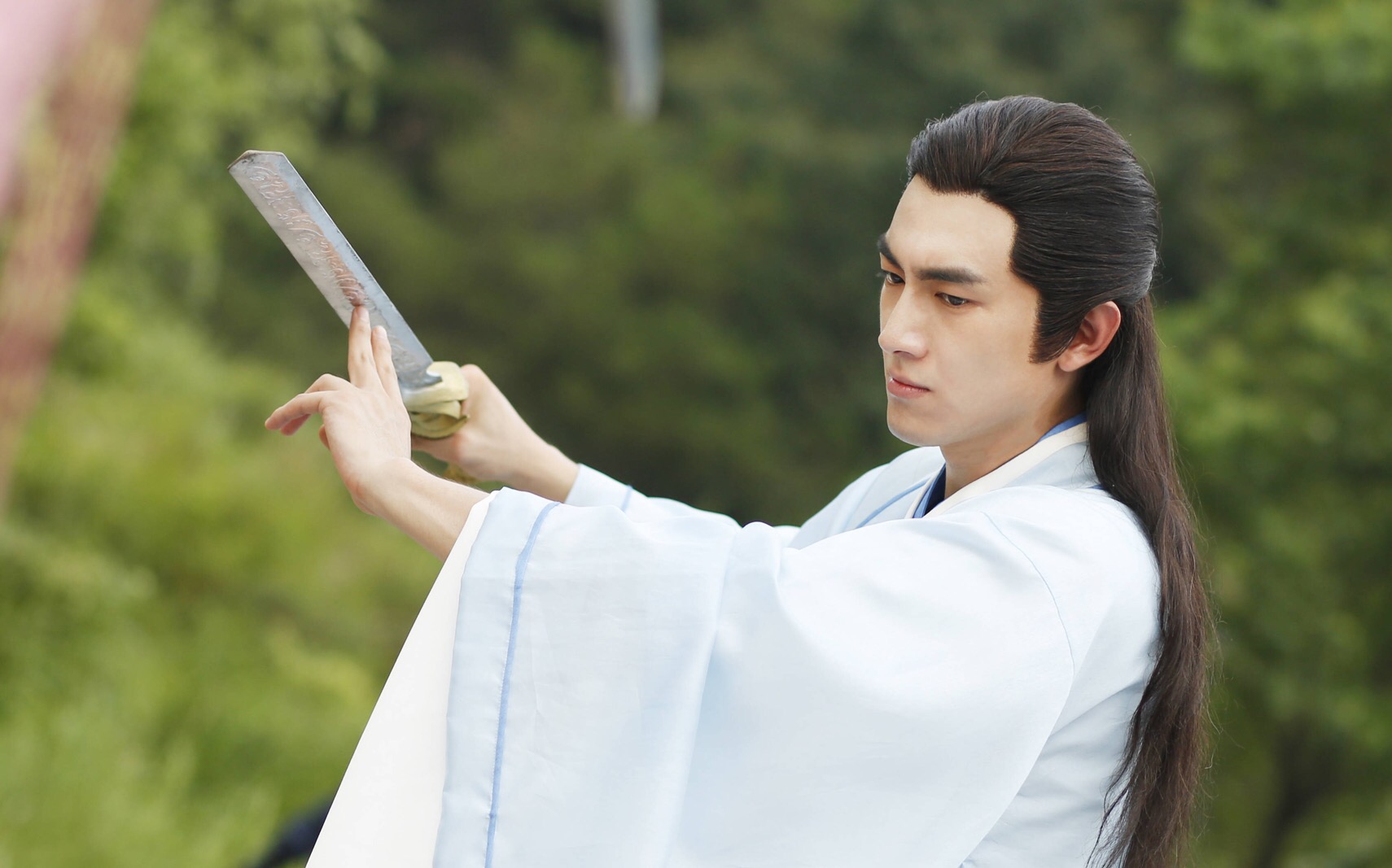 林更新全班都有狗的外号,林更新外号林狗被吐槽