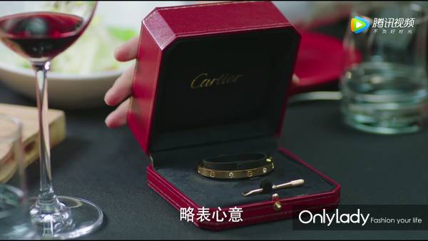 谁的前半生不曾爱错人穿错衣？子君的逆袭从这些单品开始