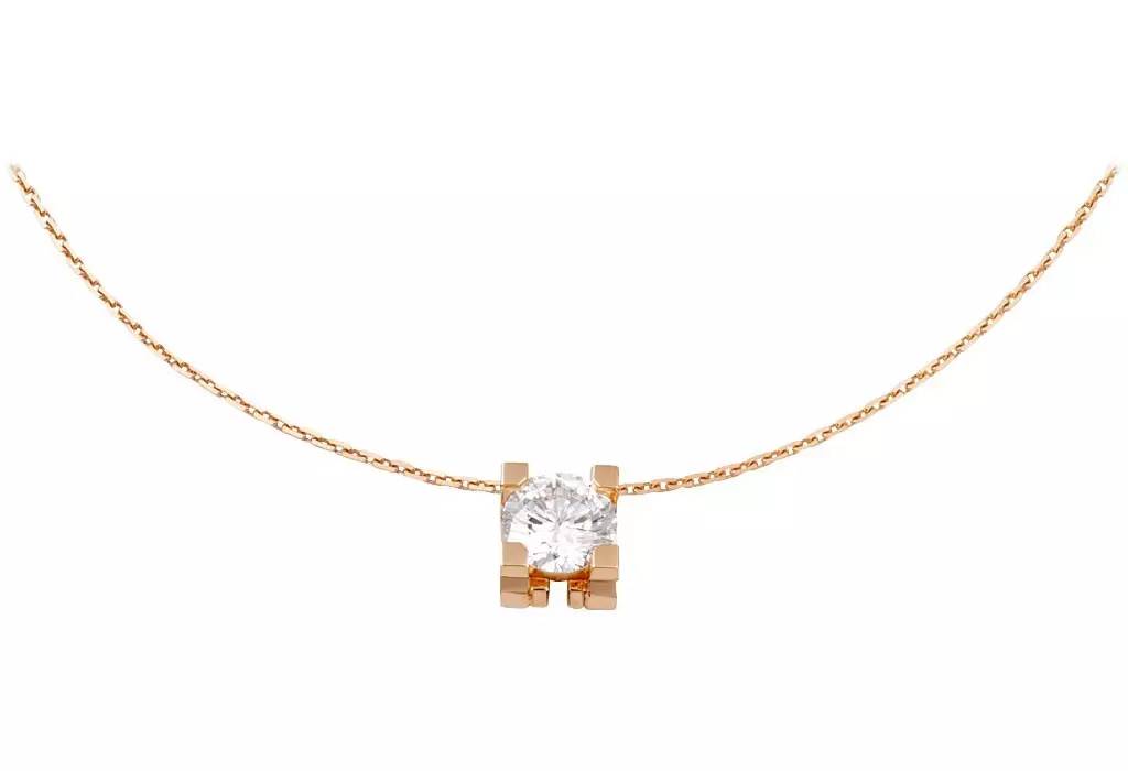 谁的前半生不曾爱错人穿错衣？子君的逆袭从这些单品开始