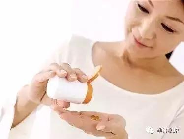 孕妇补充dha是鱼油好还是藻油好,孕期dha鱼油和藻油哪个好