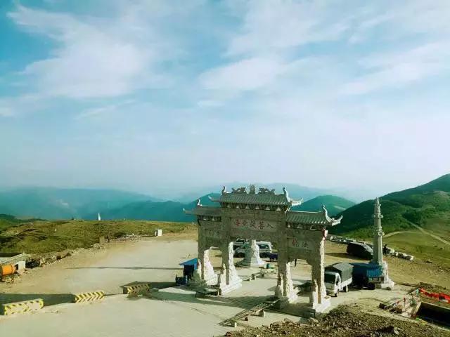 第一次去五台山最应该去哪个寺院,五台山自驾游攻略五台山地图