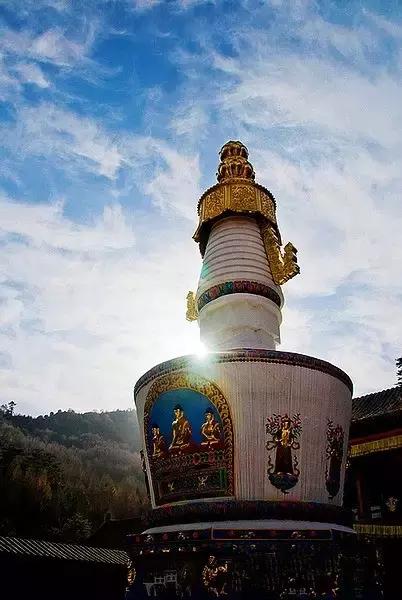 第一次去五台山最应该去哪个寺院,五台山自驾游攻略五台山地图