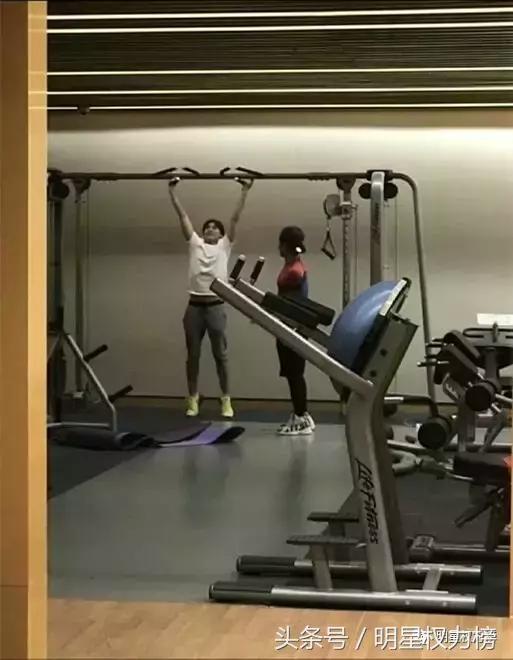 跟着男神一起来“撸铁”！鹿晗陈伟霆刘昊然的健身照荷尔蒙爆棚想舔屏！