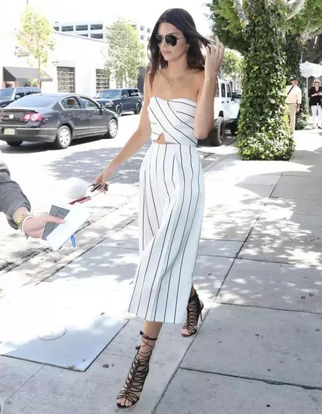 条纹｜怕显胖又怕撞款？这几款“平价大牌”一定是你买过最不后悔的衣服！