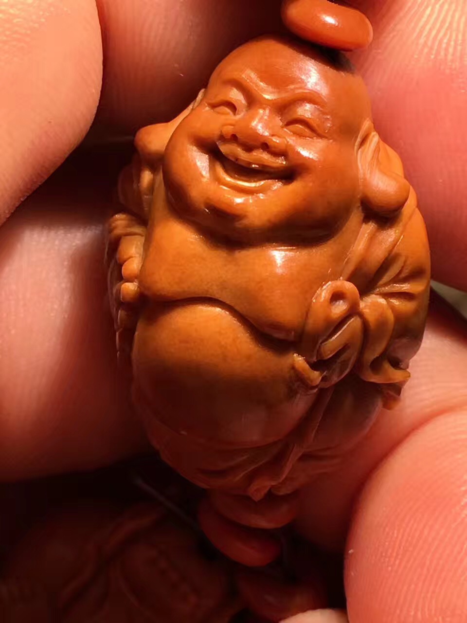 橄榄核纯手工核雕关公,纯手工橄榄核核雕