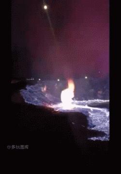 足球球员顶峰身价多少亿,足球员身价是谁的钱