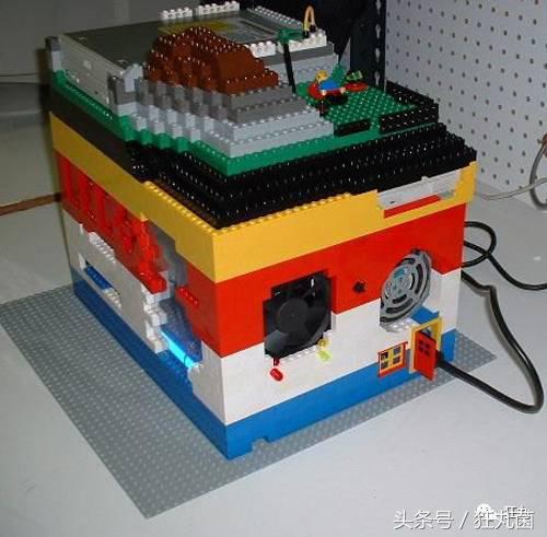 能热饭还能当马桶？别拦我，请把我埋在这样的电脑机箱里