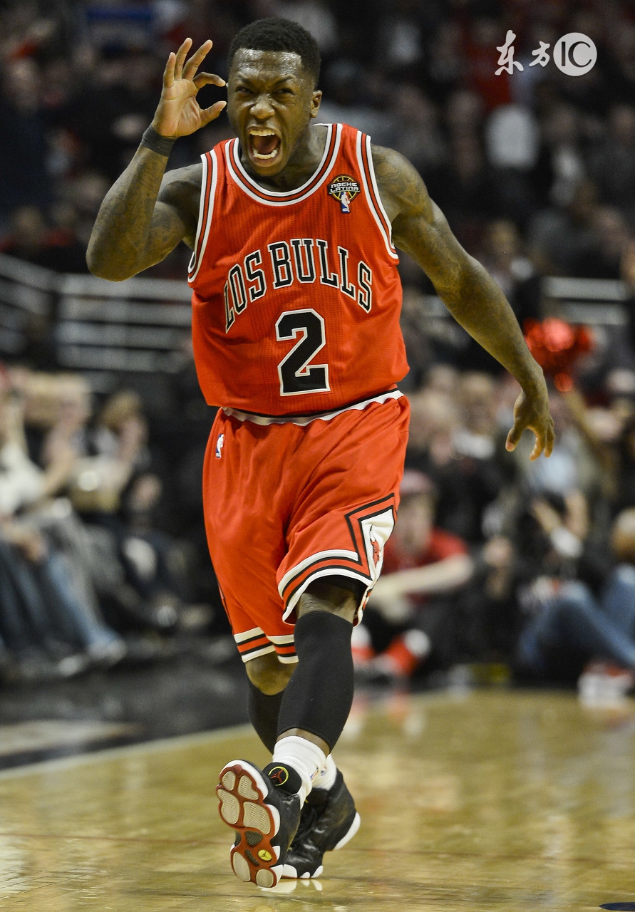 打碎尘封17年的跳高记录,连续三次创造男子跳高世界纪录