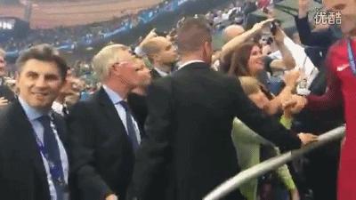 c罗为何备受姆巴佩推崇,c罗为何是伯纳乌国王