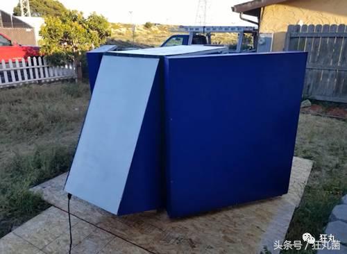 能热饭还能当马桶？别拦我，请把我埋在这样的电脑机箱里