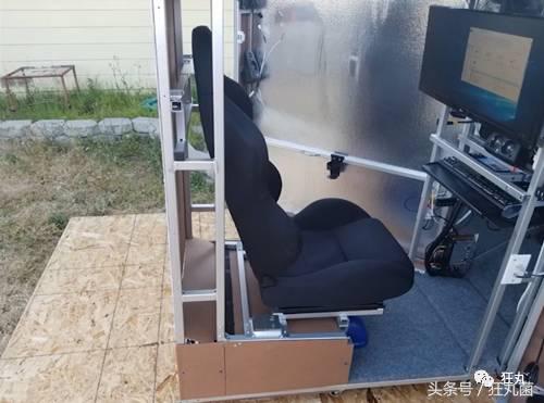 能热饭还能当马桶？别拦我，请把我埋在这样的电脑机箱里