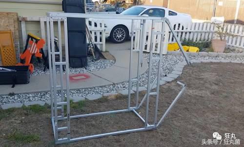 能热饭还能当马桶？别拦我，请把我埋在这样的电脑机箱里