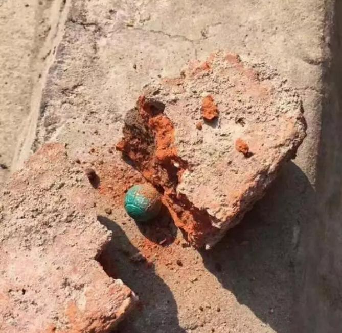 最简单鉴别绿松石真假视频,一招鉴定绿松石