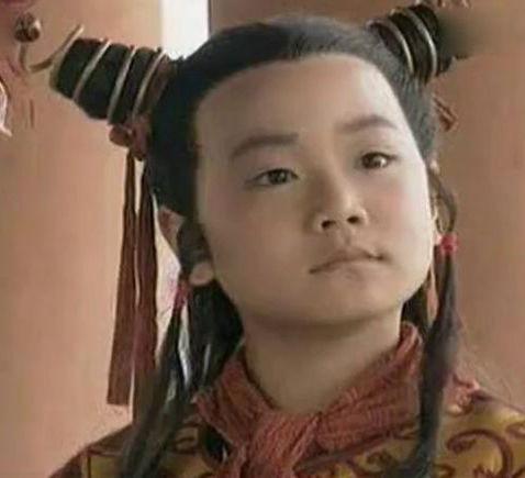 莲花童子哪吒喝牛奶长大见母亲,莲花童子哪吒是中国电视剧么