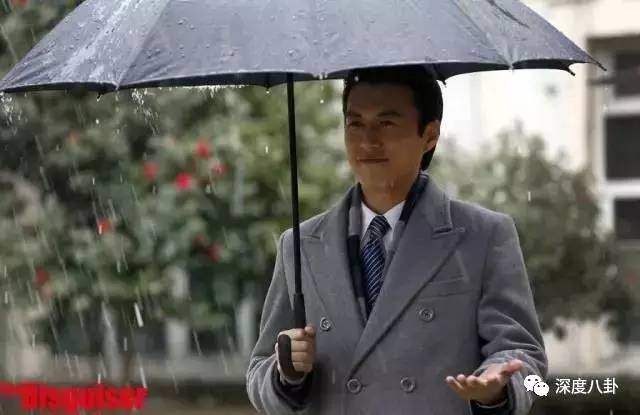 贺涵事业全面开挂，而真实的靳东又有什么样的故事？