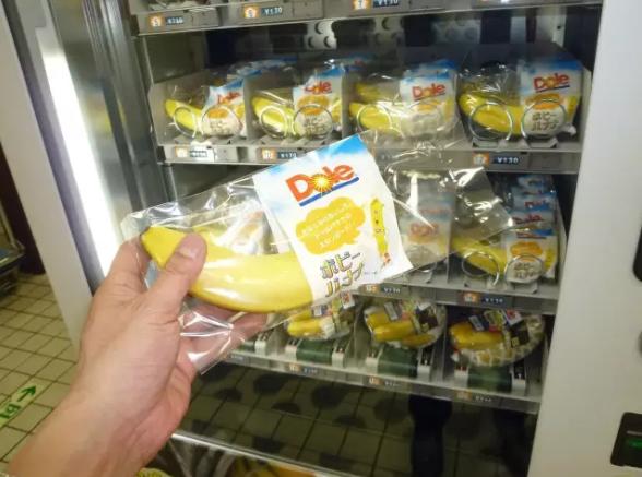 日本自动贩卖机卖寿司,日本饮料自动贩卖机
