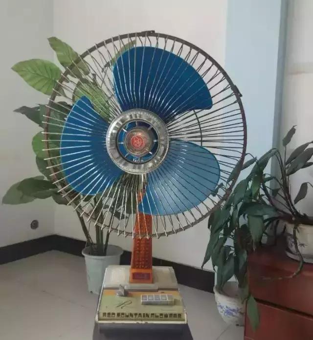 姝︽眽浜虹殑澶忓ぉ鎰熷彈,姝︽眽浜虹殑澶忓ぉ鏄粈涔堟牱瀛愮殑