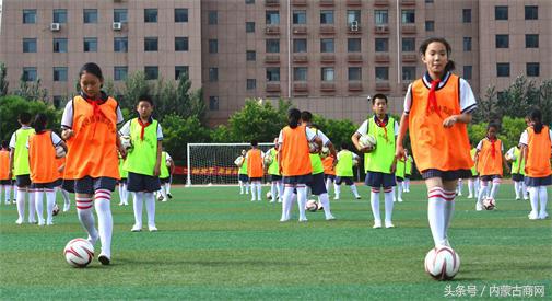 2020校园足球夏令营小学组,锡盟足球夏令营