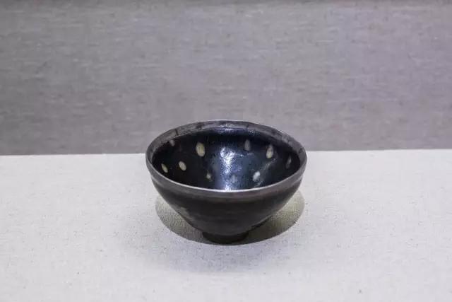 珍品撷英：图读宋元“闲事与雅器”