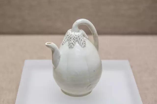 珍品撷英：图读宋元“闲事与雅器”