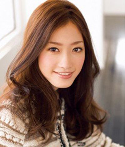 脸大做什么发型比较好看显脸小,发型男2020流行发型不烫脸大