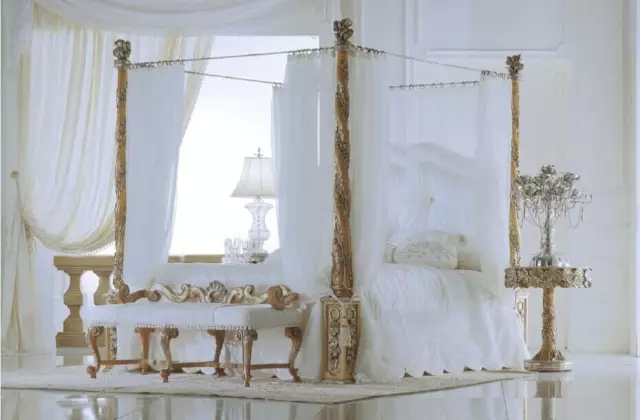 卧室很小床尾怎么设计,卧室床尾那面墙怎么设计