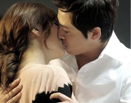 十二星座全部的性格特征和弱点,追求女生有多难追