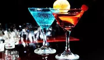 真会喝酒，还愁撩不到妹？注意，最后一点最男人！