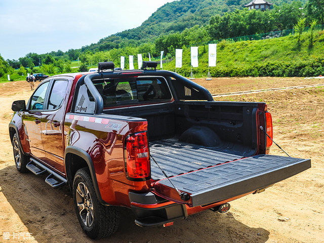 索罗德猛禽试驾视频,猛禽索罗德公羊