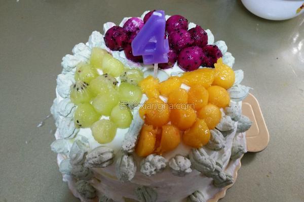 六寸奶油蛋糕教程,六寸水果奶油蛋糕