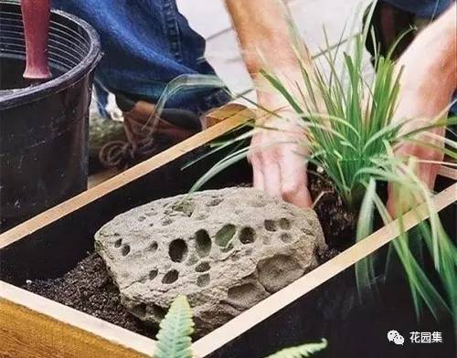 花园建一处灵动的水景墙,别墅花园小型水景