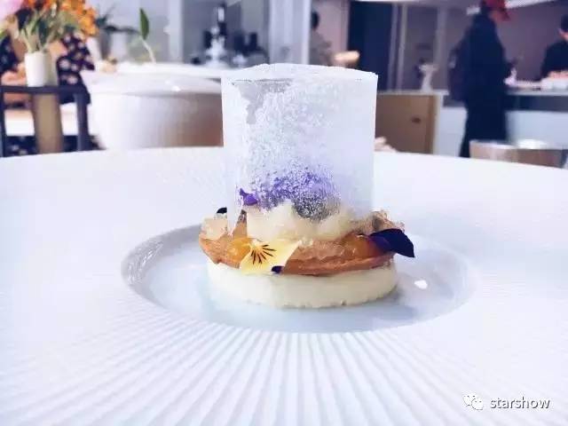 探店｜还以为这家网红店消失了，再遇到要试遍他们家的菜单