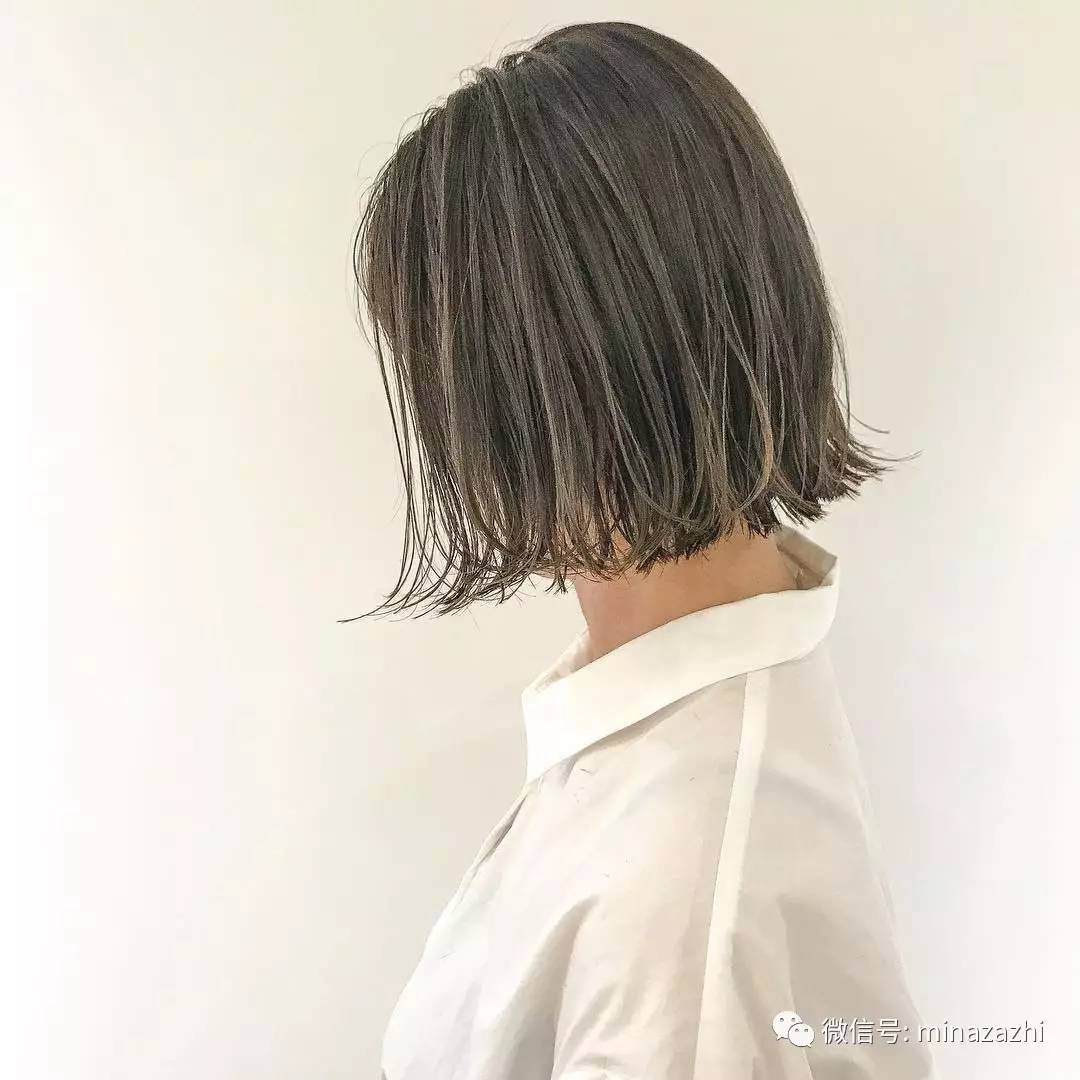 2022年最流行的发型长直发瓜子脸,2021年最流行的高颧骨发型中长发