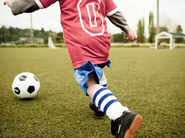 小时候就梦想自己长大能穿上军装,小时候梦想穿上迷彩服