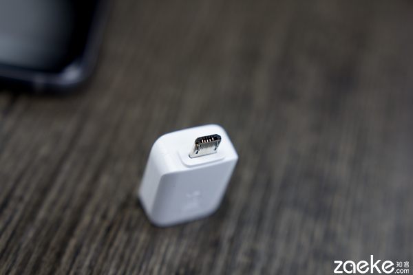 三星s7edge曜岩黑还是星钻黑好看,三星s7edge银色实拍图