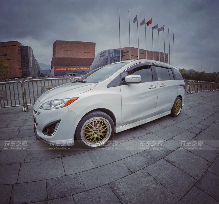 马自达5改新款方向盘 (马自达5 mpv最新款2022)