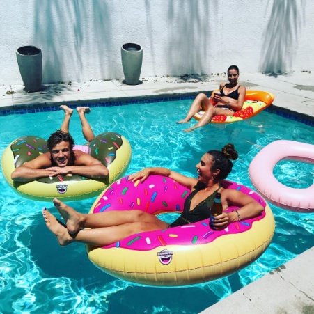 这些网红是靠什么赚钱的,盘点网红最赚钱的几位