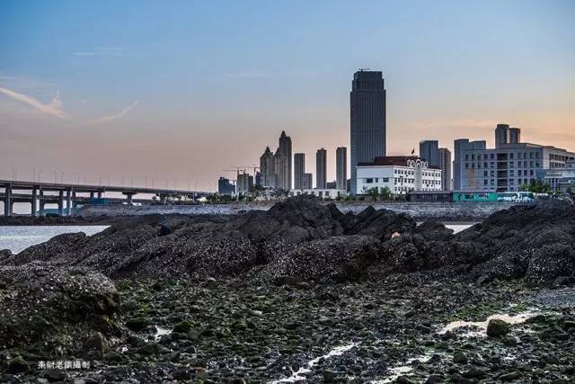 大连黑石礁异域风情街简介,旅大印象黑石礁店菜单