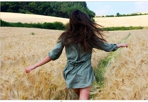 星座污谈：12星座最希望亲吻什么地方