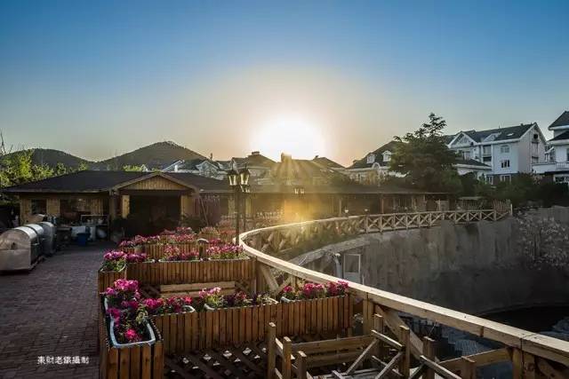 大连黑石礁异域风情街简介,旅大印象黑石礁店菜单