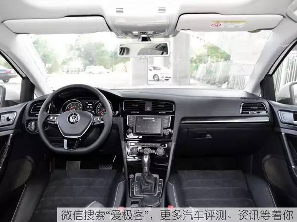 年轻人喜欢的两厢车,为什么年轻人喜欢两厢车