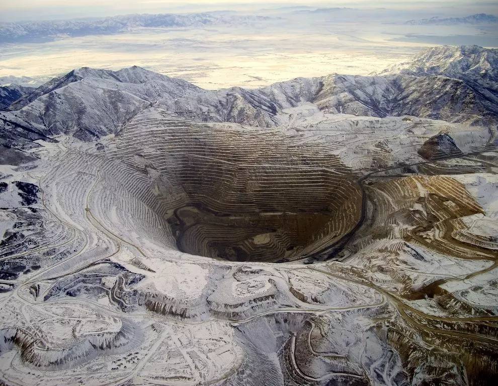 地球上最深的地方在地图上,地球上最深的地方深多少